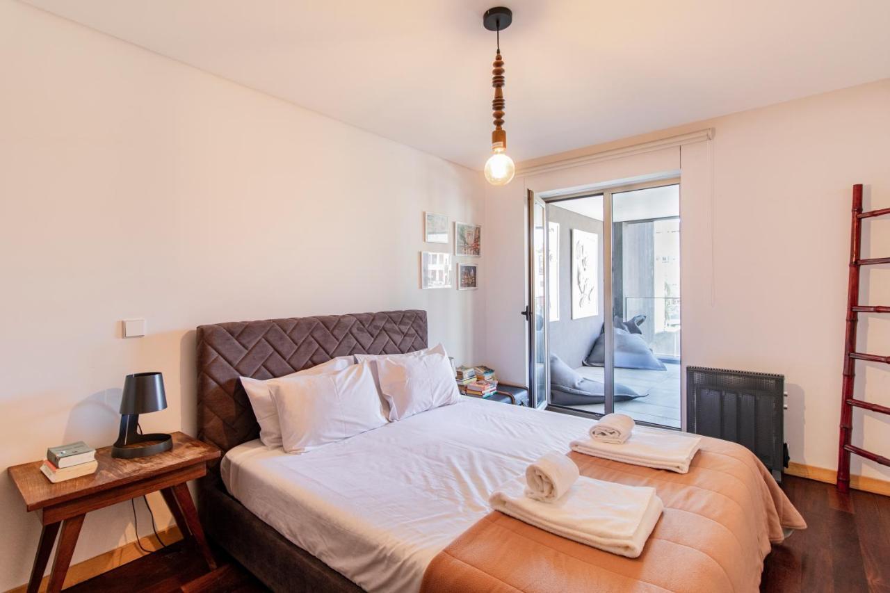 Apartment D Joao Iv With Terrace By Lovelystay